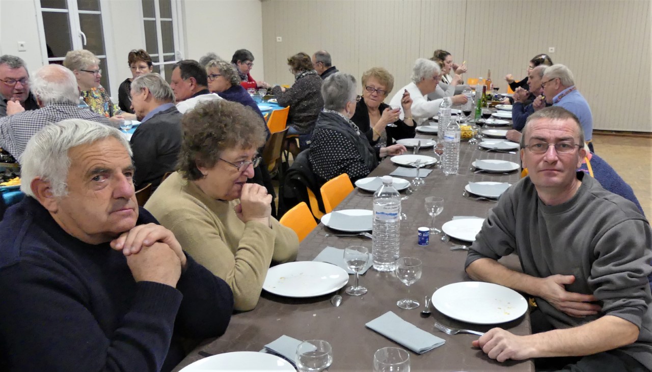 Une Soir E Moules Frites R Ussie Mairie De Rueil La Gadeli Re